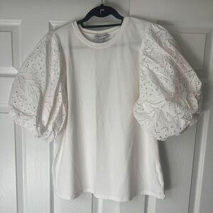 EUC Crew Neck White Puff Sleeve Top - Sz XL